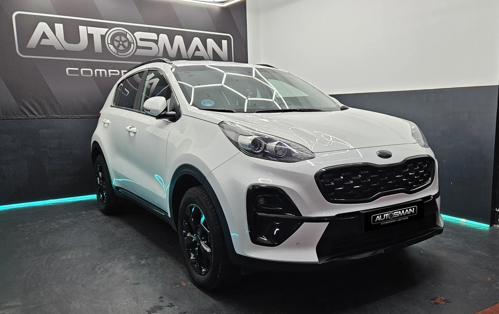KIA Sportage 1.6 GDi Black Edition 4x2 2021 Gasolina Blanco - Interior